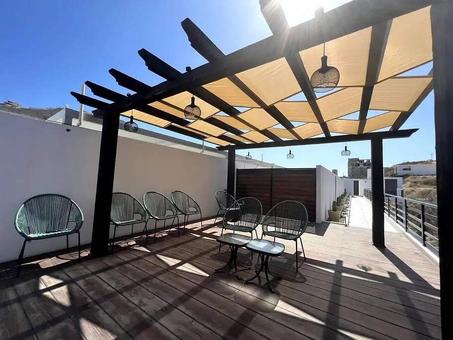 New Deluxe 2Br-2Bth, 2 King Beds, 1 Gig - Speed Wi-Fi, Pool, Huge Patio, Close To The Beach, Marina And Night Life. Кабо-Сан-Лукас Апартаменты